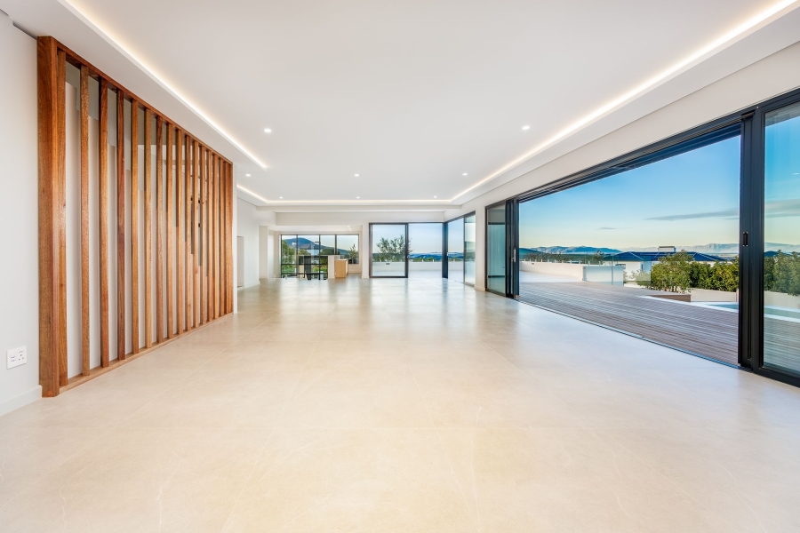 5 Bedroom Property for Sale in Clara Anna Fontein Western Cape